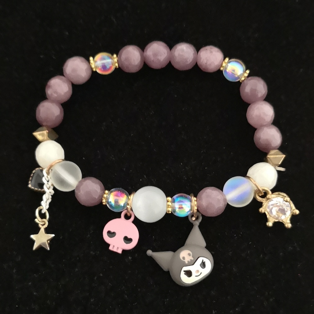 Gorgeous And Fun Sanrio Kuromi Real Stone Stretch Charm Bracelet NWOT